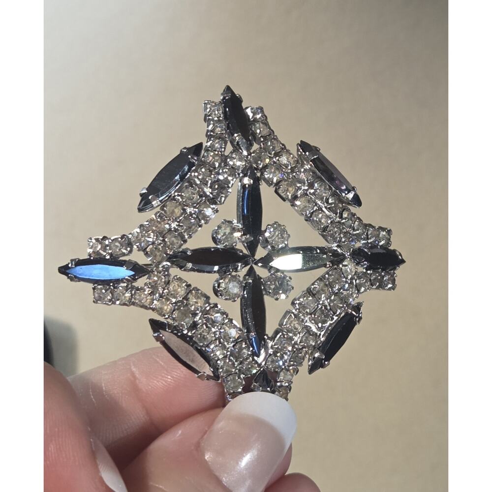 Maltese Cross Vintage Juliana-Style Brooch Dark Blue/Black Navettes Gorgeous